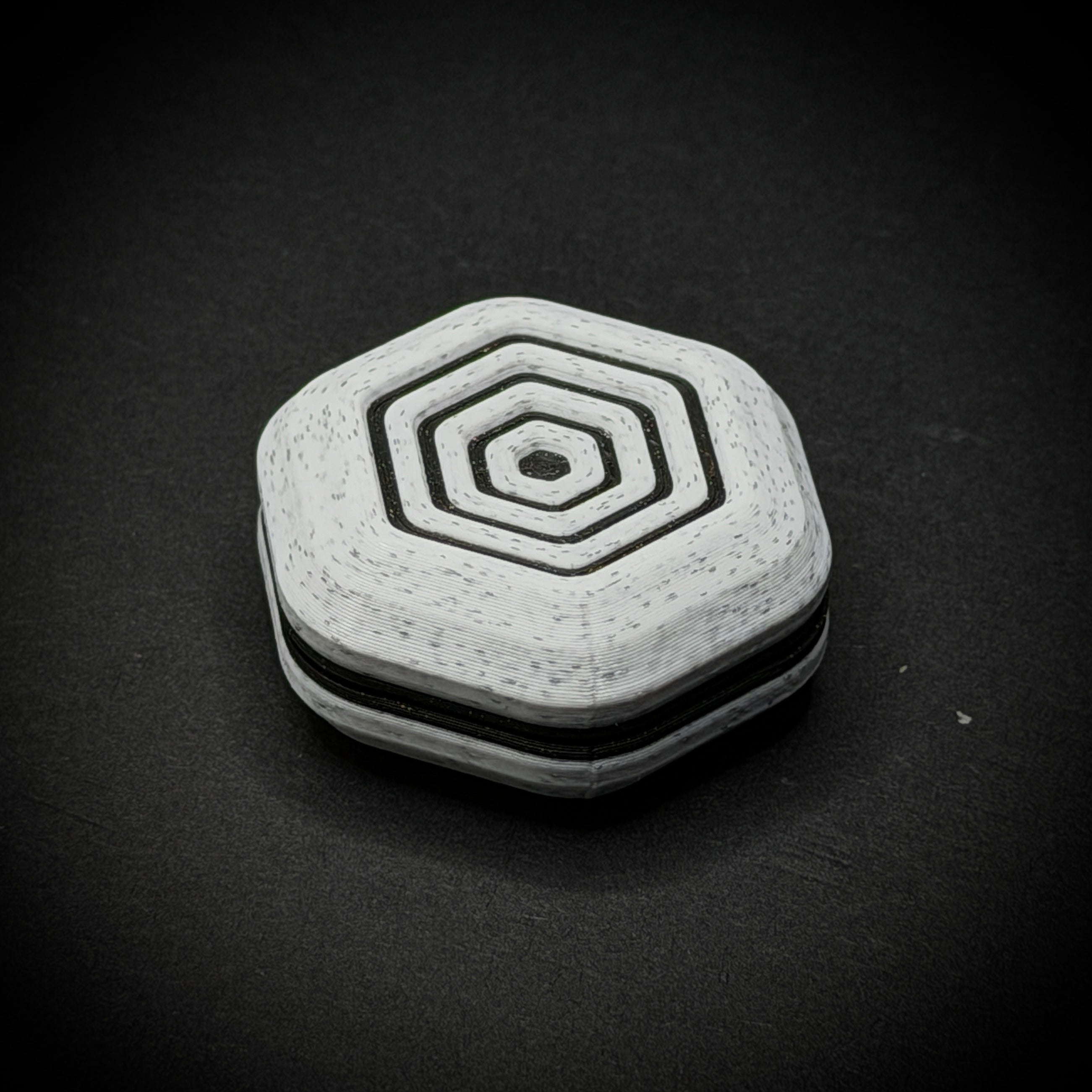 AXIOM EDC VECTOR フィジェットトイ EDC Vector – Axiom EDC